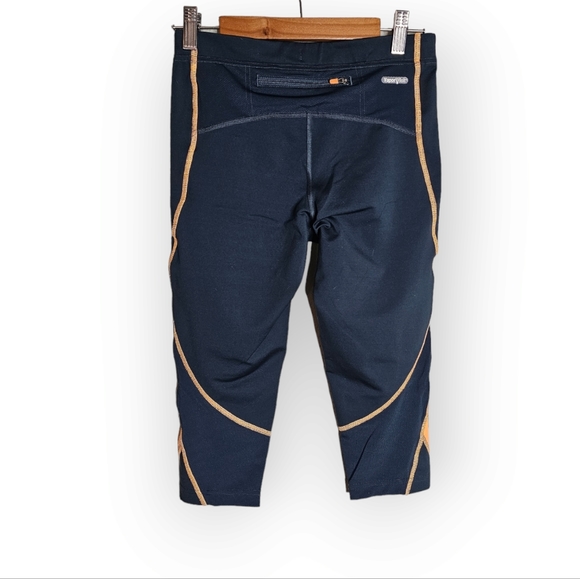 The North Face GTD Capri Tights Size Small - Picture 3 of 7